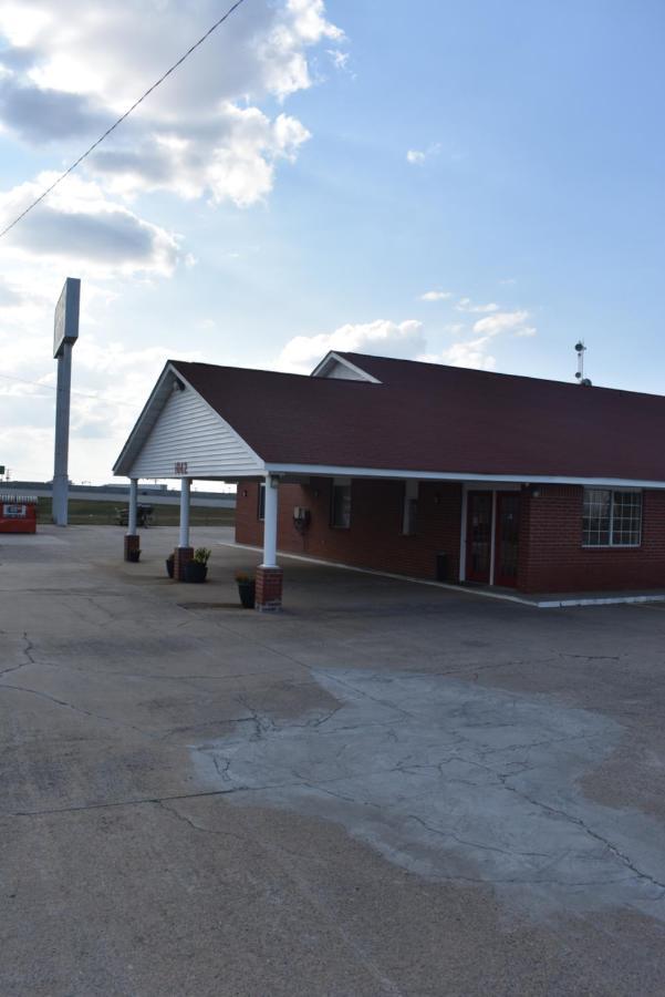 Royal Inn Springdale Exterior photo